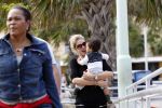 Curacao 8 januari 2012
Sunnery james haalt vrouw en Doutzen Kroes en zoon Phyllon op op het vliegveld van Curacao.
Peter Smulders bv