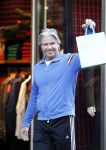 Amsterdam 24 december 2011
Dries Roelvink doet boodschappen op de pc hooftstraat.
Peter Smulders bv