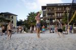 Curacao 29 december 2011
Jan Smit Nick en Simon en Kees Kwakman voetvolleyen tegen Frank de Boer Guido Albers en Edwin v d Sar op het strand van Lions dive. De artiesten winnen uiteindelijk met 4-1 in sets.
Peter Smulders bv