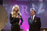 Amsterdam 8 december 2011
Openings en VIP avond van de miljonairfair in de RAI. Elle Macpherson en Yves Gijraths
Peter Smulders bv