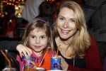 Amsterdam 7 december 2011
Elle v Rijn met kinderen bij event voor Kika in het Americain hotel.
Peter Smulders bv