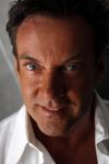 Curacao 7 januari 2012
Gerard Joling opnames videoclip op zanzibar. Patty Brard doet de regie.
Peter Smulders bv