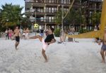 Curacao 29 december 2011
Jan Smit Nick en Simon en Kees Kwakman voetvolleyen tegen Frank de Boer Guido Albers en Edwin v d Sar op het strand van Lions dive. De artiesten winnen uiteindelijk met 4-1 in sets.
Peter Smulders bv