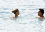 Curacao 31 december 2011
Jan en Lisa Smit op Jan zijn verjaardag in zee en bij Mambo beach.
Peter Smulders bv