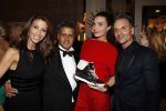 Amsterdam 8 december 2011
Openings en VIP avond van de miljonairfair in de RAI. Erik Kuster met Kim Feenstra Phaedra Hoste en Parry. Kim Feenstra en Eric Kuster
Peter Smulders bv