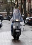 Amsterdam 17 december 2011
Leco v Zadelhoff op zijn vespa scooter.
Peter Smulders bv