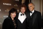 Den Haag 1 december 2011
Premiere Ramses in de schowburg van Den Haag. Linda v Dijck met man en zoon
Peter Smulders bv