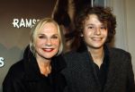 Den Haag 1 december 2011
Premiere Ramses in de schowburg van Den Haag. Monique v d Ven met zoon Sammy
Peter Smulders bv