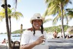 Curacao 7 januari 2012
Gerard Joling opnames videoclip op zanzibar. Patty Brard doet de regie.
Peter Smulders bv