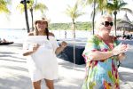 Curacao 7 januari 2012
Gerard Joling opnames videoclip op zanzibar. Patty Brard doet de regie.
Peter Smulders bv