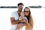 Curacao 2 januari 2011
Regina Romeijn met vriend Erdem en dochter Bardot opmambo beach.
Peter Smulders bv