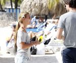 Curacao 31 december 2011
Simon Keizer met vriendin op curacao.
Peter Smulders bv