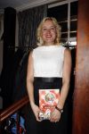 Hoorn 1 december 2011
Presentatie boek Sonja Bakker. haar vriend Jan ontvangt het eerste boek.
Peter Smulders bv