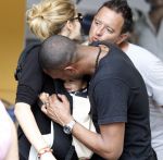 Curacao 8 januari 2012
Sunnery james haalt vrouw en Doutzen Kroes en zoon Phyllon op op het vliegveld van Curacao.
Peter Smulders bv