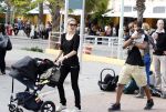 Curacao 8 januari 2012
Sunnery james haalt vrouw en Doutzen Kroes en zoon Phyllon op op het vliegveld van Curacao.
Peter Smulders bv