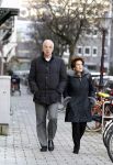 Amsterdam 24 december 2011
Uri Coronel met zijn vrouw op de cornelis schuytstraat
Peter Smulders bv