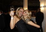 Amsterdam 8 december 2011
Openings en VIP avond van de miljonairfair in de RAI. Veronica Risch met een vriendin
Peter Smulders bv