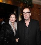 Amsterdam 21 december 2012
Premiere kerstcircus in carre. Bart Chabot met vrouw
Peter Smulders bv