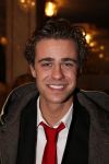 Amsterdam 21 december 2012
Premiere kerstcircus in carre. Beau Schneider met vreindin
Peter Smulders bv