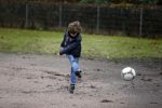 Hamburg 6 januari 2012
Sylvie v d Vaart vertrekt samen met damian en een vriendin met zoontje vanuit hun appartement / huis naar het park om met Damian te voetballen.
Peter Smulders bv