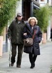 Amsterdam 3 januari 2013
Oud burgemeester Ed v Tijn met zijn vrouw Odette aan het wandelen.
Peter Smulders bv