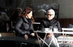 Amsterdam 10 januari 2012
Esmee de la bretonniere op terras met ...
Peter Smulders bv