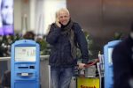 Schiphol 27 december 2012
Gordon vertrekt met zijn nieuwe vriend Robbert op vakantie naar Rio de Janeiro.
Peter Smulders bv