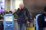 Schiphol 27 december 2012
Gordon vertrekt met zijn nieuwe vriend Robbert op vakantie naar Rio de Janeiro.
Peter Smulders bv