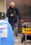 Schiphol 27 december 2012
Gordon vertrekt met zijn nieuwe vriend Robbert op vakantie naar Rio de Janeiro.
Peter Smulders bv
