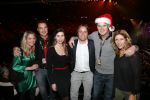Amsterdam 22 december 2012
Radio 538 Jingle balls in het ziggo dome. Guido Albers met vrouw en Rob Witschge met vrouw en vrienden
Peter Smulders bv