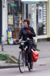 Amsterdam 4 mei 2001

 
 Hedy d ancona op haar fiets
 
Peter Smulders bv
