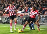 Eindhoven, 30 Januari 2013
1/4 Finale KNVB Beker PSV-Feyenoord, Seizoen 2012-2013, eindstand 2-1
Wesley Verhoek in duel met Jeremain Lens en Kevin Strootman
Foto Peter Smulders BV