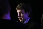 Amsterdam 17 januari 2013
Matthijs v Nieuwkek wordt uitgeroepen voor omroepman van het jaar en krijgt de prijs overhandigd uit handen van John de Mol.
Peter Smulders bv