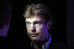 Amsterdam 17 januari 2013
Matthijs v Nieuwkek wordt uitgeroepen voor omroepman van het jaar en krijgt de prijs overhandigd uit handen van John de Mol.
Peter Smulders bv