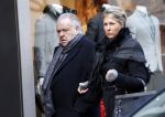 Amsterdam 13 januari 2013
John v Dijk met zijn vrouw op de pc hooftstraat.
Peter Smulders bv