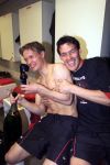 Eindhoven 6 mei 2001
PSV-Heerenveen 3-0
PSV Landskampioen 2000/2001
Chris v d Weerden en Joonas Kolkka

Peter Smulders bv