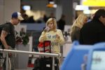 Schiphol 27 december 2012
Josje Huisman (K3) en vriend Johnny de Mol vertrekken vanaf schiphol op vakantie naar Rio de Janeiro.
Peter Smulders bv