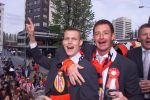 Eindhoven 6 mei 2001
PSV-Heerenveen 3-0
PSV Landskampioen 2000/2001
Kevin Hofland en Ernie Brandts
Peter Smulders bv