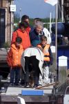 Muiden 6 mei 2001

Koningin beatrix neemt haar hondjes mee als ze gaat varen met de Groene Draeck.

Peter Smulders bv