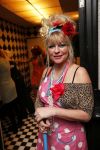 Uitgeest 14 januari 2013
Nieuwjaarsreceptie Henk Geels in Bobs saloon. Manuela Kemp en Mylene de la Haye als plee juffrouwen
Peter Smulders bv