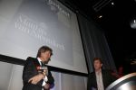 Amsterdam 17 januari 2013
Matthijs v Nieuwkek wordt uitgeroepen voor omroepman van het jaar en krijgt de prijs overhandigd uit handen van John de Mol.
Peter Smulders bv