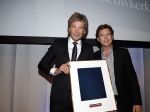 Amsterdam 17 januari 2013
Matthijs v Nieuwkek wordt uitgeroepen voor omroepman van het jaar en krijgt de prijs overhandigd uit handen van John de Mol.
Peter Smulders bv
