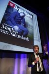 Amsterdam 17 januari 2013
Matthijs v Nieuwkek wordt uitgeroepen voor omroepman van het jaar en krijgt de prijs overhandigd uit handen van John de Mol.
Peter Smulders bv