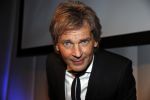 Amsterdam 17 januari 2013
Matthijs v Nieuwkek wordt uitgeroepen voor omroepman van het jaar en krijgt de prijs overhandigd uit handen van John de Mol.
Peter Smulders bv