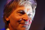 Amsterdam 17 januari 2013
Matthijs v Nieuwkek wordt uitgeroepen voor omroepman van het jaar en krijgt de prijs overhandigd uit handen van John de Mol.
Peter Smulders bv