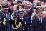 Amsterdam 4 mei 2001

Dodenherdenking op de dam met Koningin Beatrix en Prins Willem Alexander(in uniform)

Peter Smulders bv