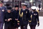 Amsterdam 4 mei 2001

Dodenherdenking op de dam met Koningin Beatrix en Prins Willem Alexander(in uniform)
 
Peter Smulders bv