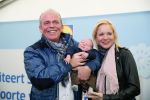 Hoorn  12 januari 2012
Sonja Bakker met Jan Reus achter de kinderwagen met zoontje Bram op weg naar de lidl voor signeersessie.
Peter Smulders bv