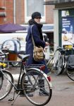 Amsterdam 24 december 2012
Susan Visser met hondje op de cornelis schuytstraat.
Peter Smulders bv
