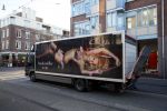 Amsterdam 10 januari 2013
Sylvie v d Vaart op vrachtwagen van Hunkemoller.
Peter Smulders bv